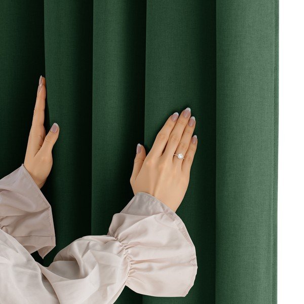 Tmavě zelený dimout závěs Calisto – Filumi-image-4