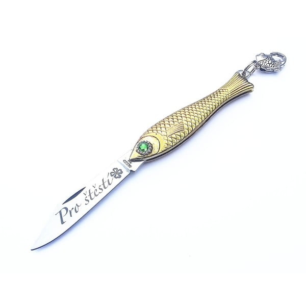 Český nožík rybička ve zlaté barvě se zeleným okem Pro štěstí! v designu od Alexandry Dětinské