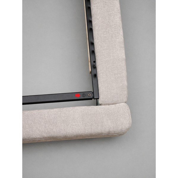 Béžová čalouněná dvoulůžková postel s úložným prostorem s roštem 180x200 cm Brody - II. jakost – Mazzini Beds-image-3