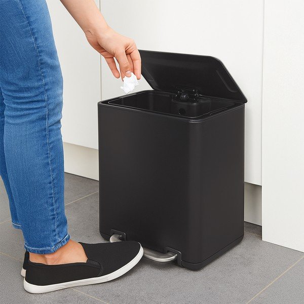 Černý nášlapný odpadkový koš z nerezové oceli 20 l Black – Orion-image-1