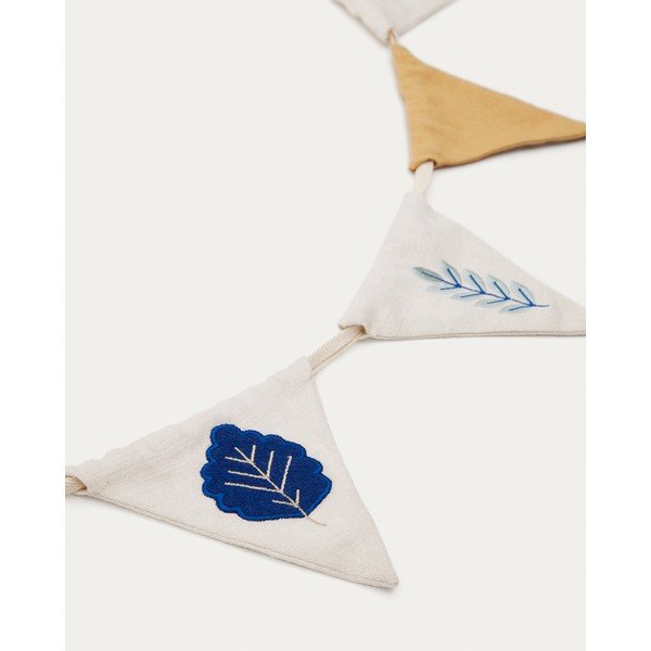 Dětská girlanda Yanil – Kave Home-image-2