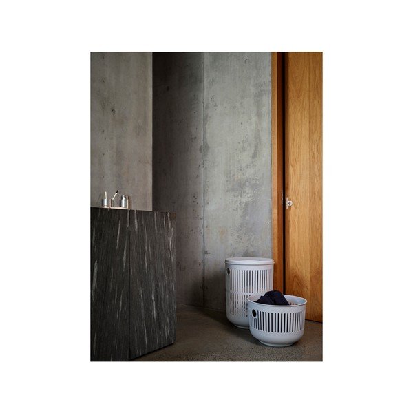 Světle šedý plastový koš na prádlo 35 l Ume – Zone-image-1