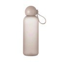 Béžová cestovní lahev z recyklovaného plastu 650 ml Tom – Sagaform