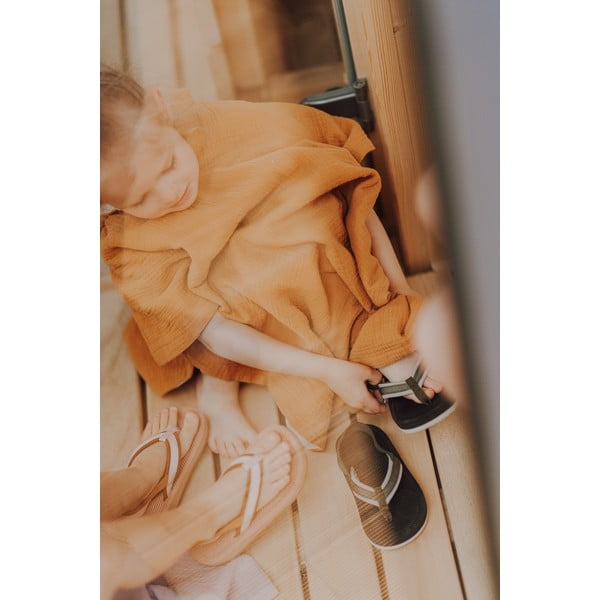 Koňakově hnědé mušelínové dětské pončo velikost M – Malomi Kids-image-3