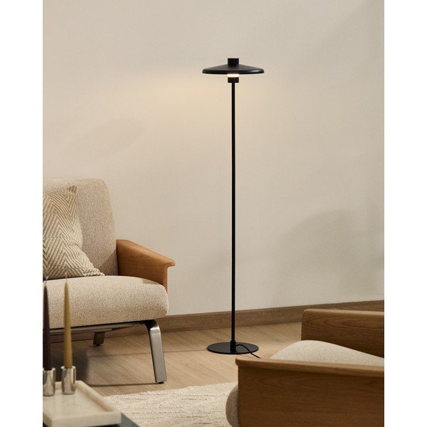 Černá stojací lampa s kovovým stínidlem (výška 130 cm) Nuvira – Kave Home-image-2