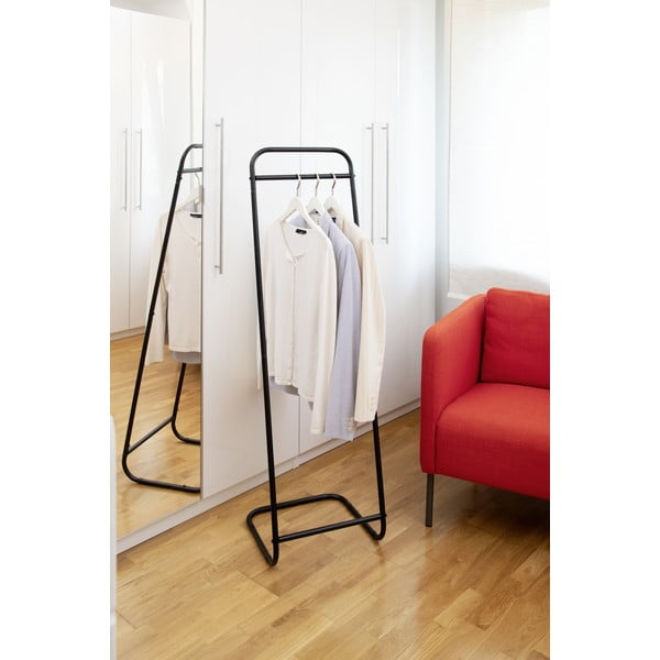 Černý kovový stojan na oblečení Surya – Wenko-image-1