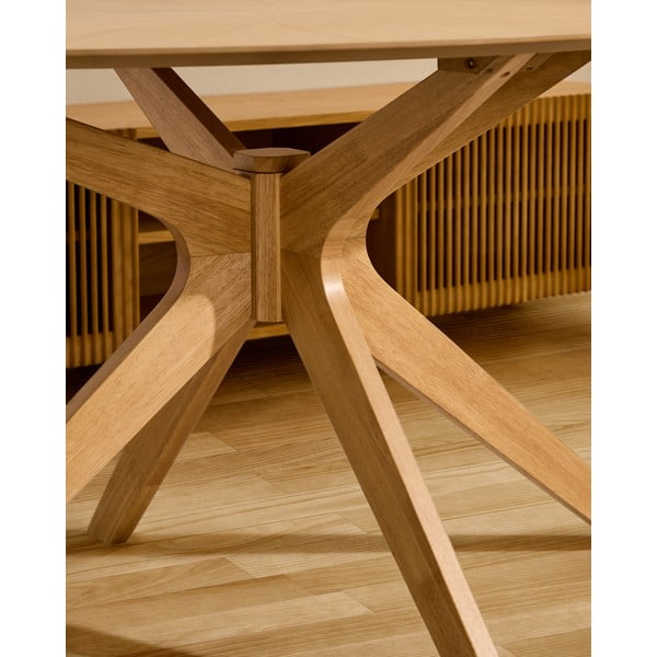Kulatý jídelní stůl s deskou v dubovém dekoru ø 120 cm Naanim – Kave Home-image-2
