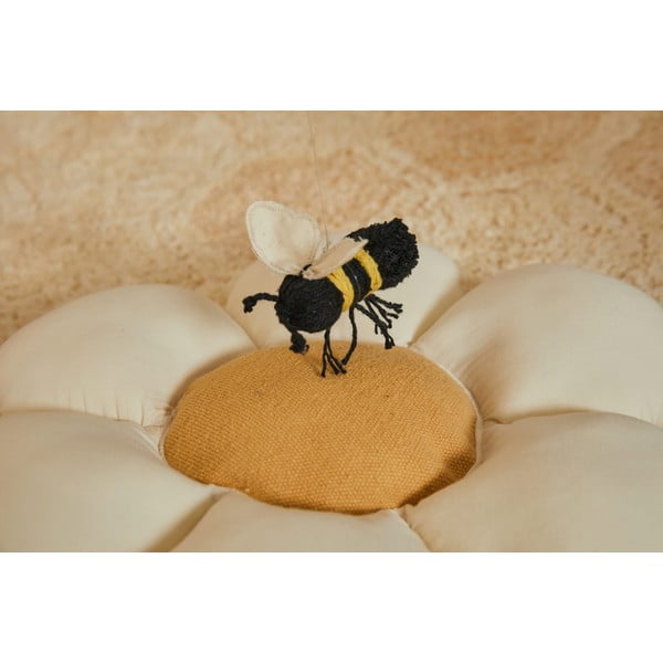 Dětský polštářek Little Daisy – Lorena Canals-image-3