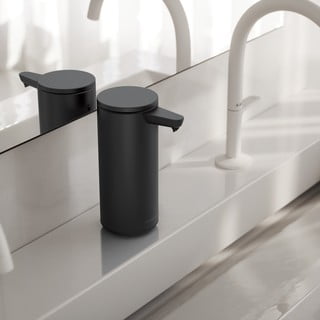 Černý bezdotykový ocelový dávkovač mýdla 266 ml – simplehuman