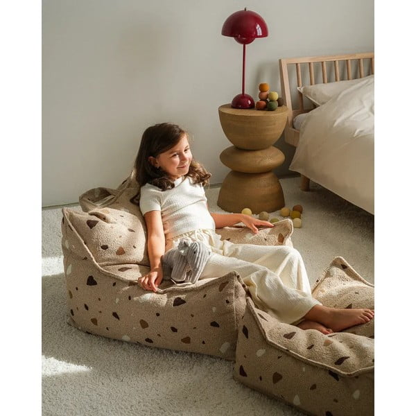 Světle hnědý dětský sedací vak z textilie bouclé/žinylkový Terrazzo Square – Wigiwama-image-2