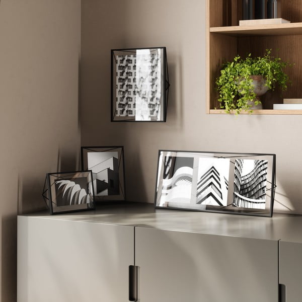 Černý kovový rámeček stojací/na zeď 23x18 cm Prisma – Umbra-image-3