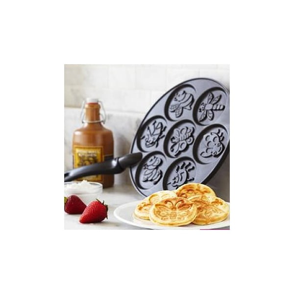 Lívanečník s lučními zvířátky Nordic Ware