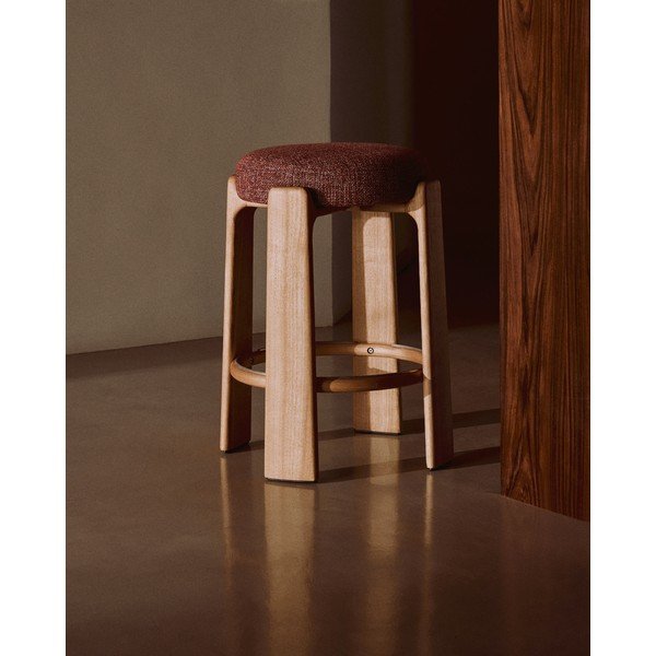 Barová stolička z jasanového dřeva v terakotové barvě/v tmavě přírodní barvě (výška sedáku 65 cm) Granite – Kave Home-image-1