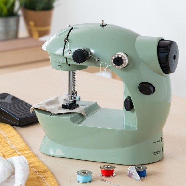 Zelený šicí stroj InnovaGoods Sewing Machine-image-3