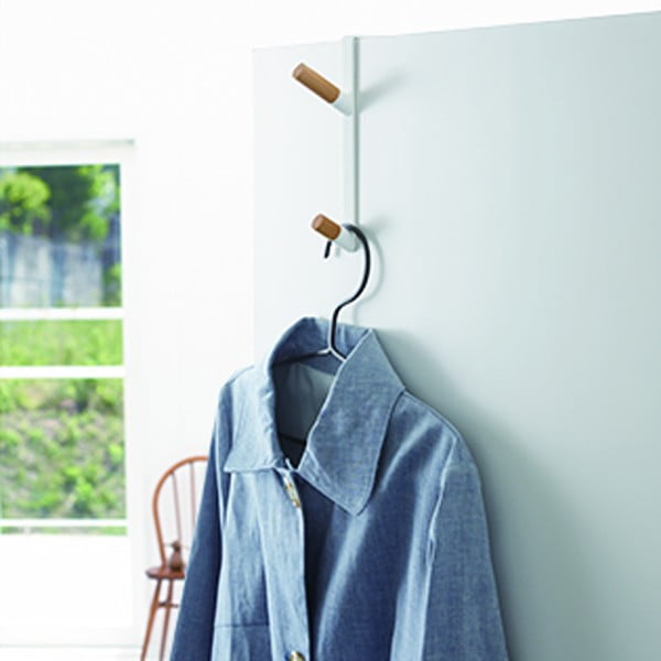 Bílý kovový věšák na dveře 1,5 cm Tower – YAMAZAKI-image-3