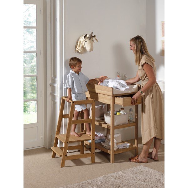 Přebalovací pult z dubového dřeva s přebalovacím pultem v přírodní barvě Forrest – Vipack-image-3