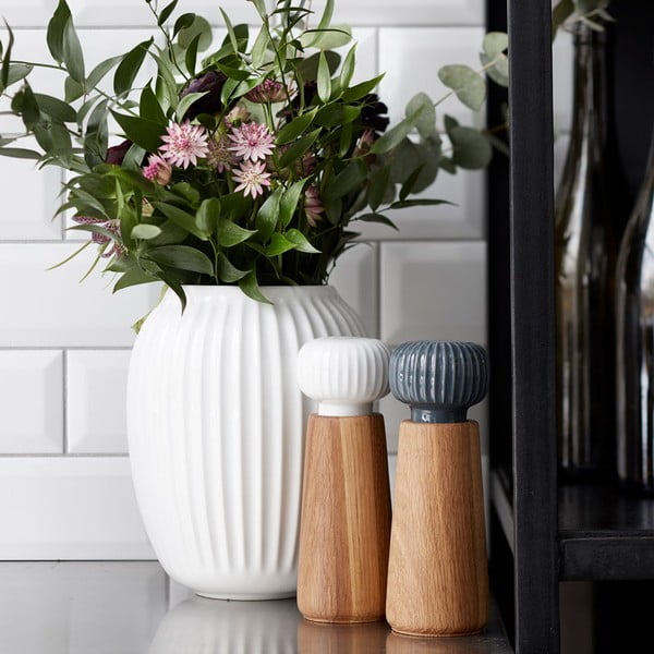 Bílá kameninová váza Kähler Design Hammershoi, ⌀ 16,5 cm-image-2