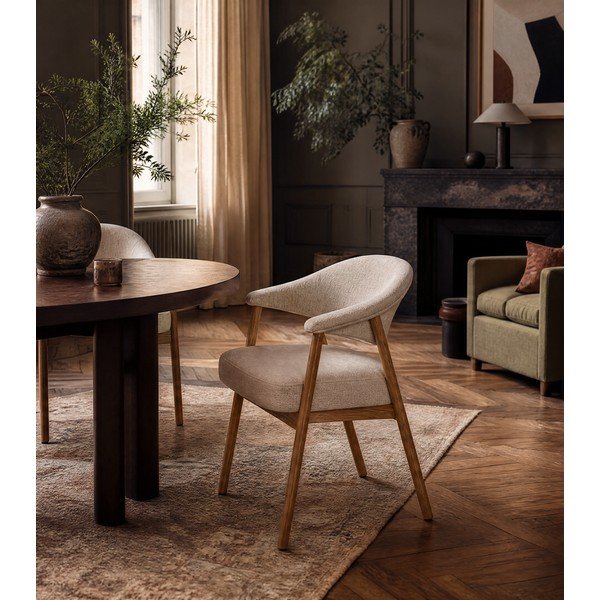 Krémová jídelní křesla v sadě 2 ks s područkami z dubového dřeva Elk – Unique Furniture-image-1