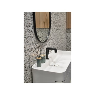 Vonná svíčka doba hoření 30 h Iris Coconut Mango – Villa Collection