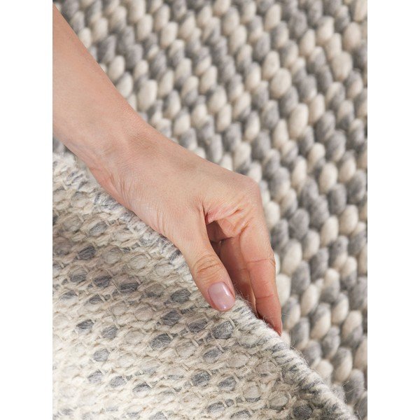 Světle šedý/krémový ručně tkaný vlněný kulatý koberec ø 200 cm Lyon Beans – Elle Decoration-image-3