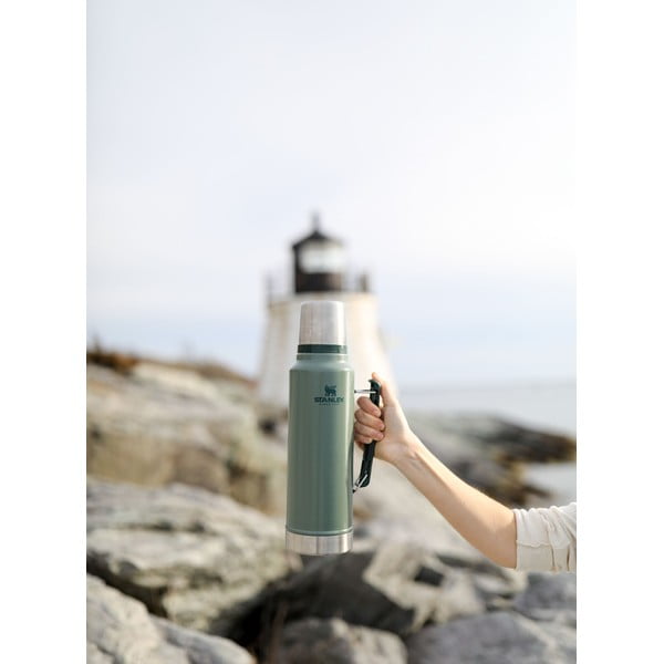 Zelená termoska z nerezové oceli 1 l Legendary Classic Hammer Tone Green – Stanley-image-1