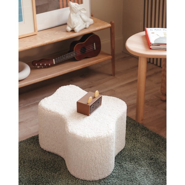 Krémový dětský puf z textilie bouclé Cloud – Wigiwama-image-3