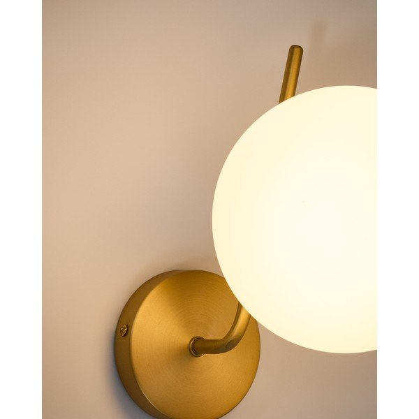 Bílé/ve zlaté barvě kovové nástěnné svítidlo ø 15 cm Brisia – Kave Home-image-2