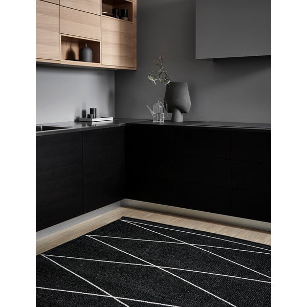 Černý vnitřní a venkovní koberec 70x100 cm Max Black – Pappelina-image-3