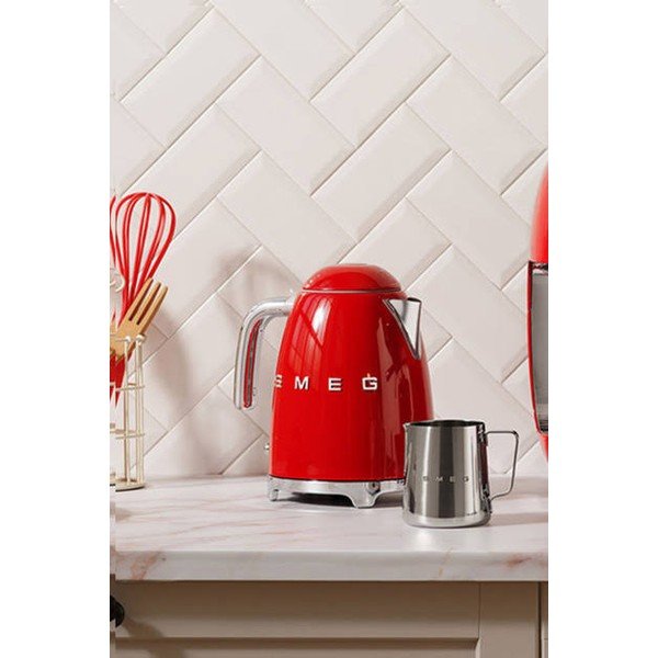 Červená rychlovarná konvice SMEG-image-3