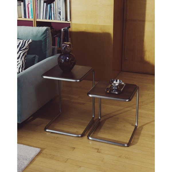 Odkládací stolek v dekoru ořechu 42x42 cm Tarsel – Kave Home-image-4