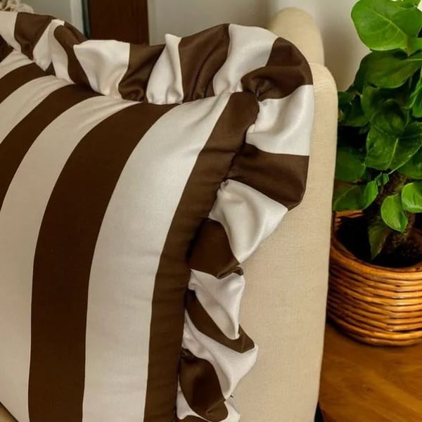 Povlak na polštář 45x45 cm Ruffled – Mila Home-image-2