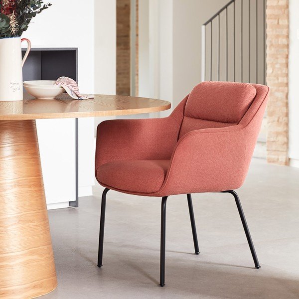 Růžové čalouněné jídelní křeslo s područkami Sadira – Teulat-image-1