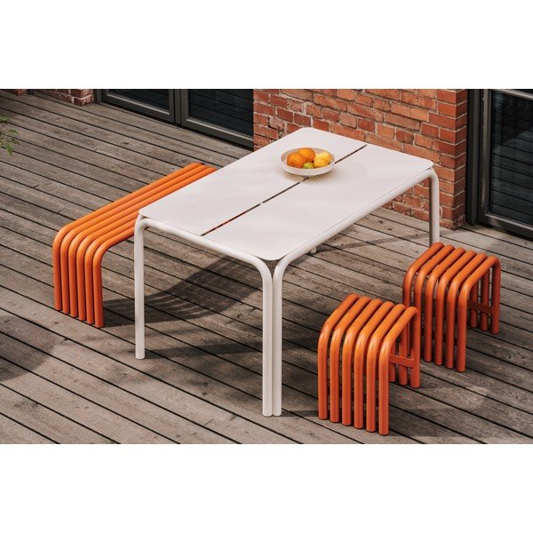 Oranžová kovová zahradní lavice Nokk – noo.ma-image-4