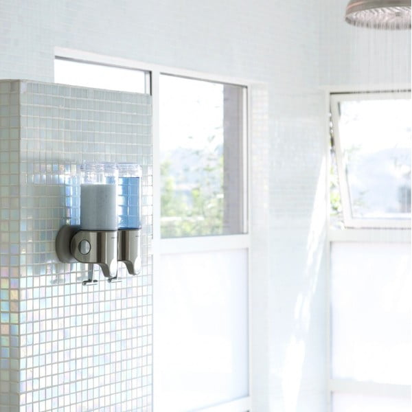 Nástěnný dávkovač mýdla z nerezové oceli ve stříbrné barvě 880 ml - simplehuman-image-3