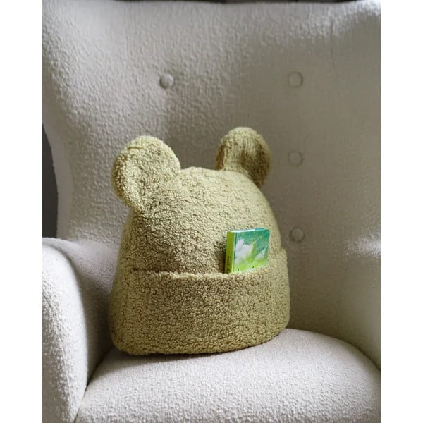 Zelený dětský pohovkový polštář z textilie bouclé Teddy Pouch – Wigiwama-image-1
