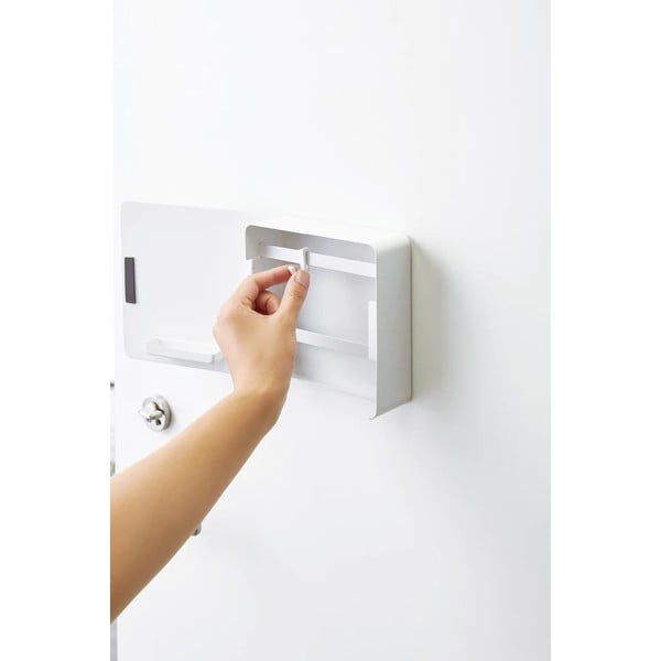 Nástěnná kovová skříňka na klíče Tower – YAMAZAKI-image-1