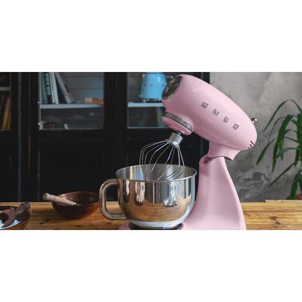 Růžový kuchyňský robot Retro Style – SMEG-image-1