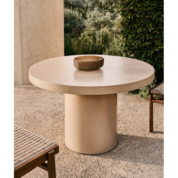 Betonový kulatý zahradní jídelní stůl ø 120 cm Aiguablava – Kave Home-image-1