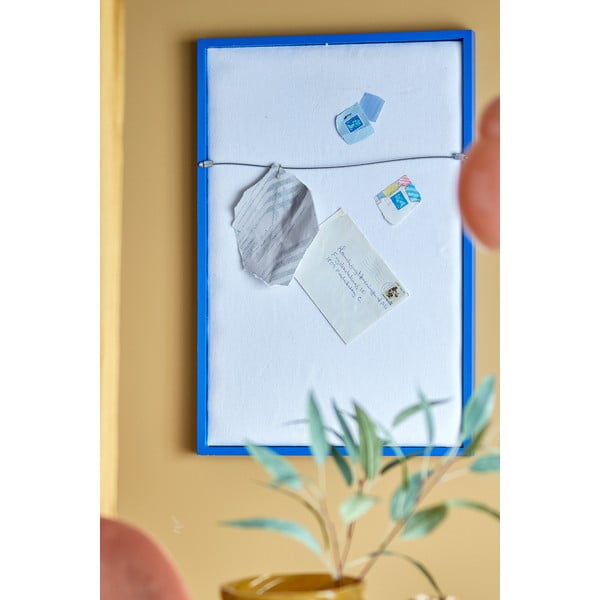 Nástěnné zrcadlo s dřevěným rámem 40x60 cm Atle – Bloomingville-image-2