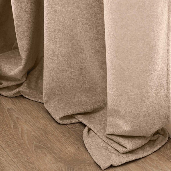 Světle hnědý závěs z materiálu bouclé 140x260 cm Winona – douceur d'intérieur-image-4