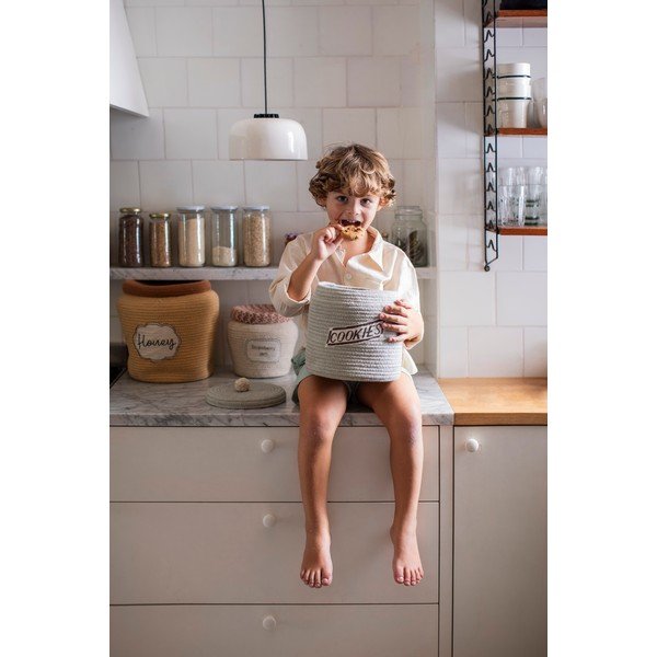 Světle hnědý látkový dětský koš na hračky ø 28x27 cm Honey Pot – Lorena Canals-image-4