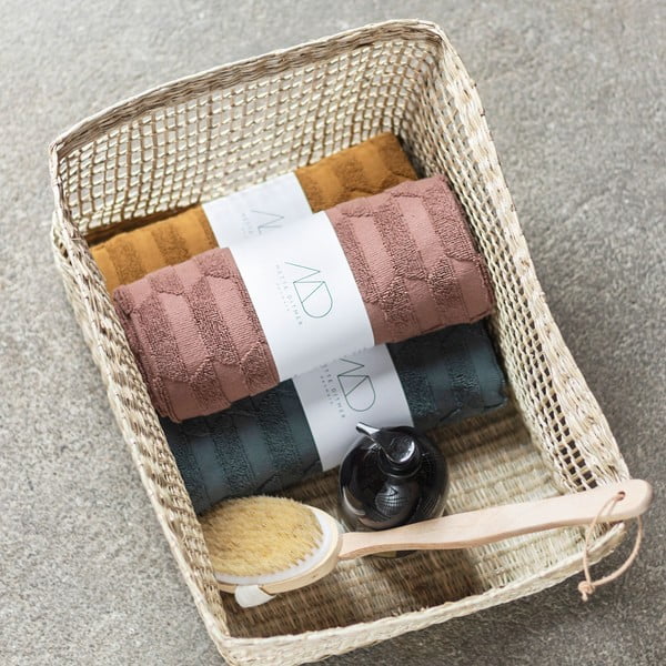 Tmavě zelená koupelnová předložka 50x80 cm Geo – Mette Ditmer Denmark-image-3