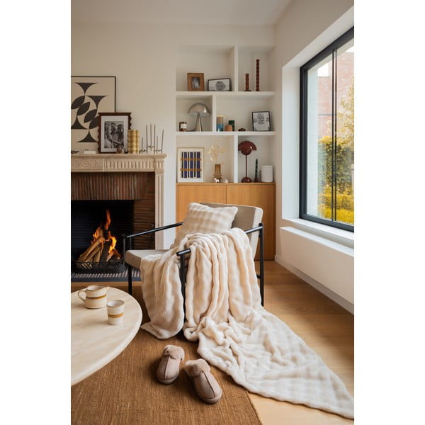 Slonovinová deka z mikroplyše 150x200 cm Wave – Tiseco Home Studio-image-1