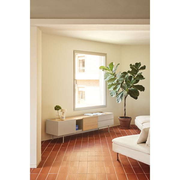 TV stolek v dekoru dubu v béžovo-přírodní barvě 180x45 cm Otto – Teulat-image-1