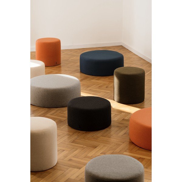 Vlněný taburet v terakotové barvě Folk – noo.ma-image-3