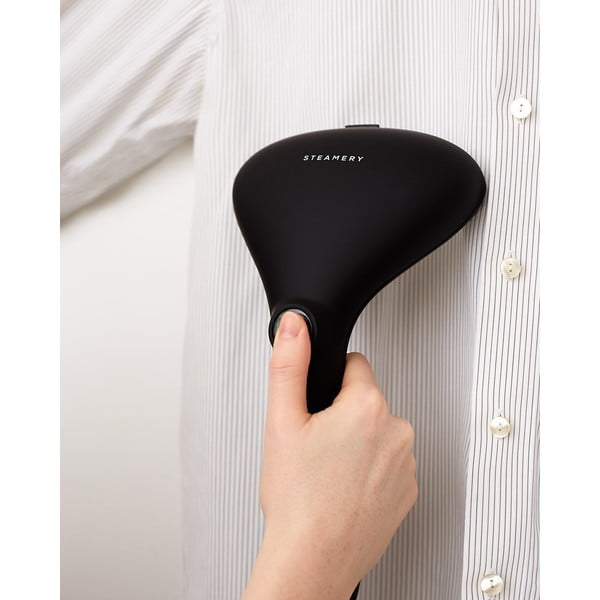 Černý napařovač oděvů Cirrus 2 – Steamery-image-1