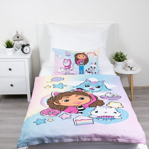 Bavlněné dětské povlečení do postýlky 100x135 cm Gabby's Dollhouse "Sugar Dream" – Jerry Fabrics-image-1