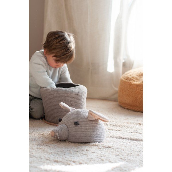 Šedý látkový dětský koš na hračky ø 25x30 cm Renata the Rat – Lorena Canals-image-2