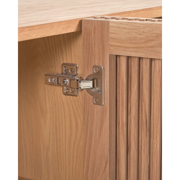 Nízká komoda v dekoru dubu v přírodní barvě 180x72 cm Beyla – Kave Home-image-4