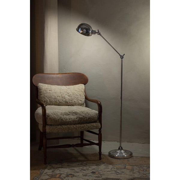 Stojací lampa ve stříbrné barvě (výška 143 cm) Portland – Markslöjd-image-1